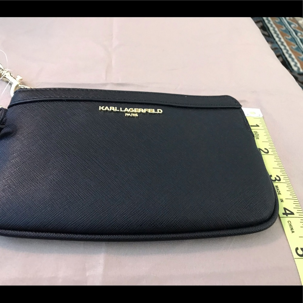 *SOLD* NWT KARL LAGERFELD PARIS BLACK WRISTLET $48 - Picture 2 of 8